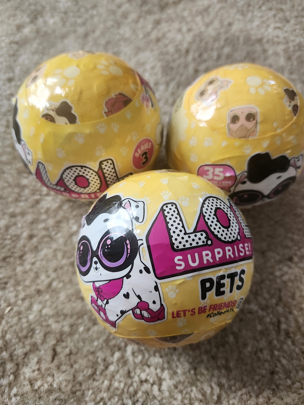 3/ L.O.L. Surprise! Pets Yellow Collectible Ball